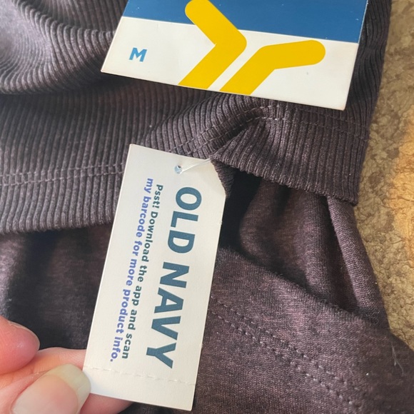 Old Navy Jogger style Legging Plum/Maroon. (Brand New) - Picture 3 of 3